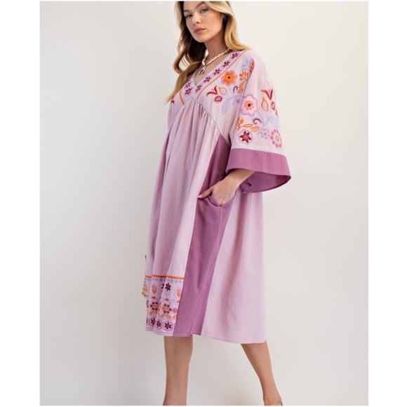 Easel Lilac Floral Embroidered V neck Loose Fit Cotton Dress - Picture 3 of 5